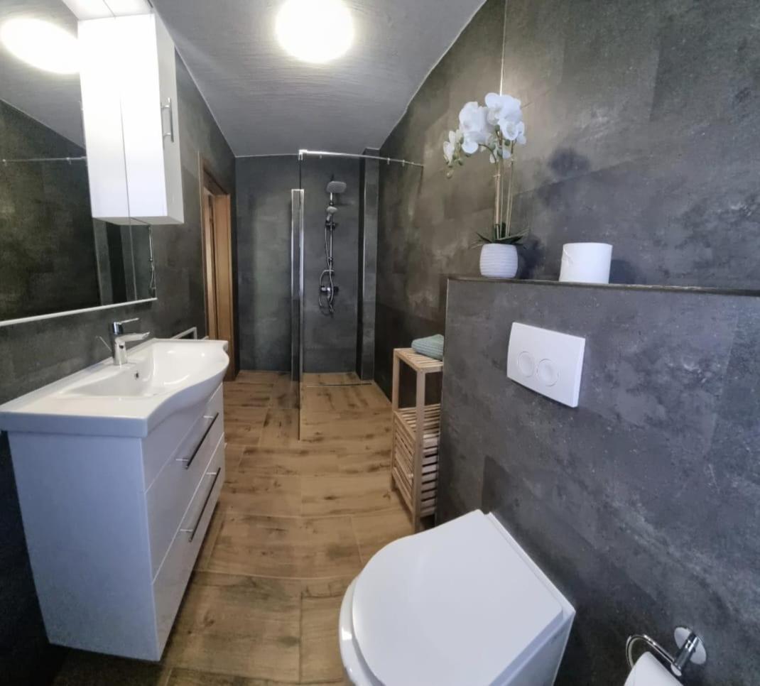 Hotel Und Pension Al Dente Nunchritz Kültér fotó
